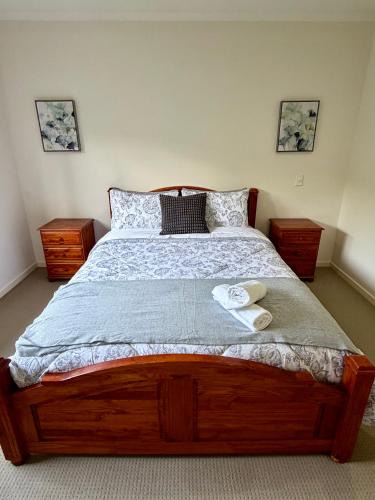 Jordan Springs House | Ella Stay - Private Room with Ensuite