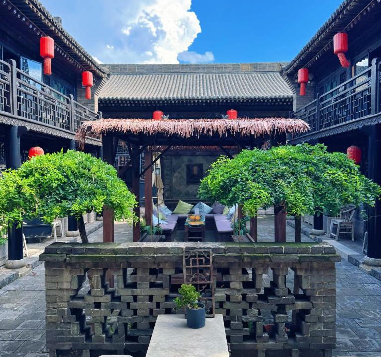 Pingyao Hotel | Elsewhere Hotel The former residence of the draft bank