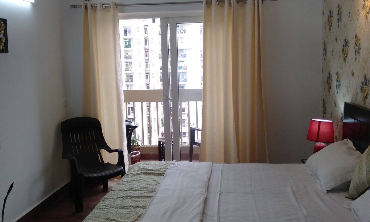 Greater Noida Apartment | Entire 3 bedroom apartment with WiFI, air condition, attached multiple balconies