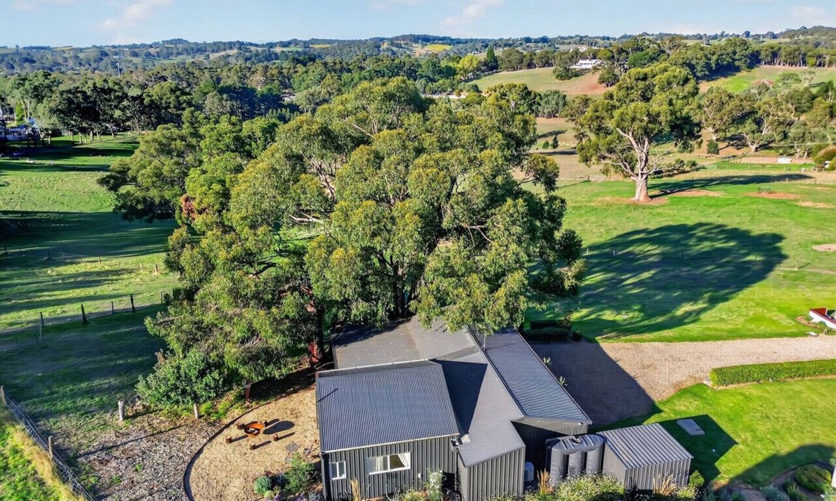 Hahndorf Cottage | Fairview Rise | Luxury Private Farm Escape for 2