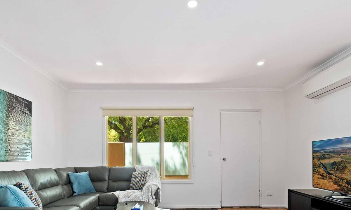 Adelaide Central Business District Apartment | Family friendly/CBD/3BR Apt/Hurtle Square