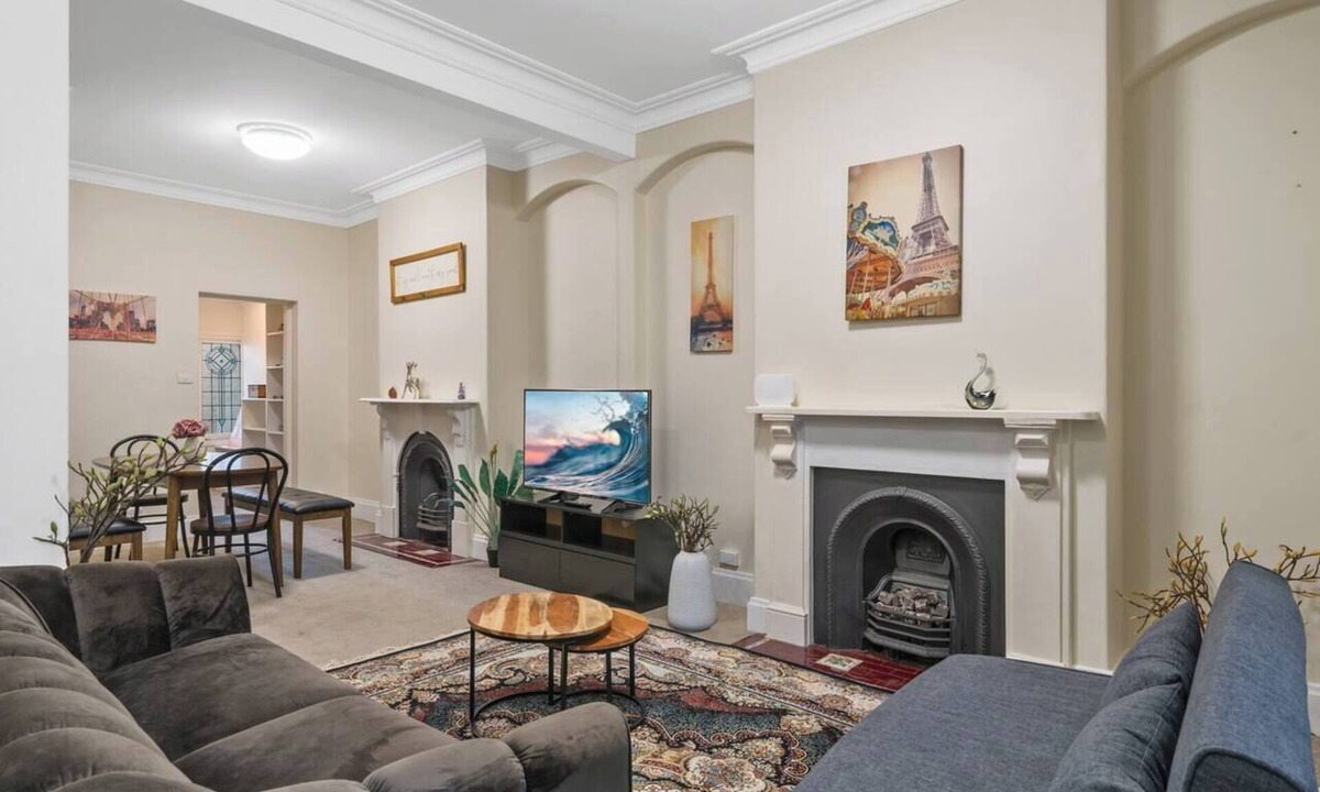 Ultimo House | Fancy 4 BR (Parking)/ICC&Darling Harbour-8 mins