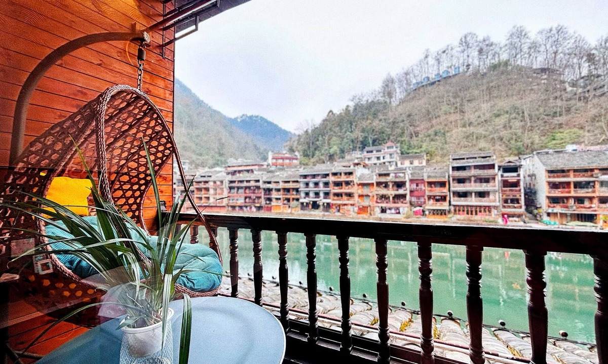 Fenghuang Hotel | Fenghuang Meomory Riverview Inn