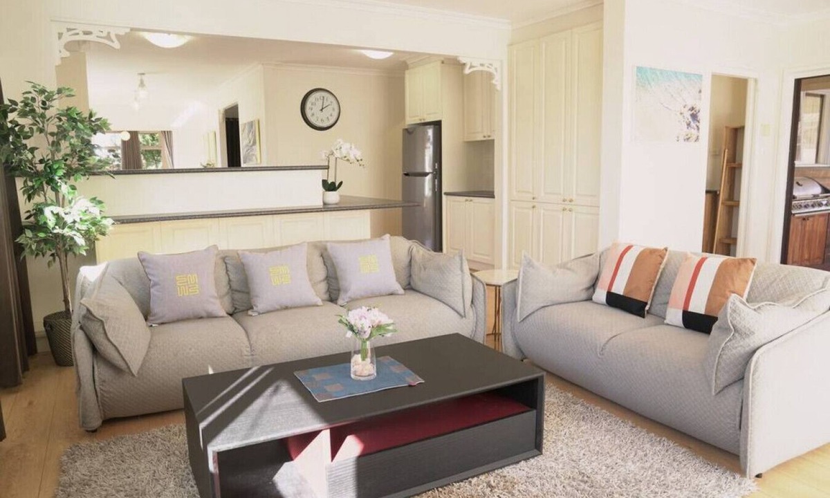 Ferntree Gully House | Ferntree Gully 5BRM Family Home Free Parking Wifi