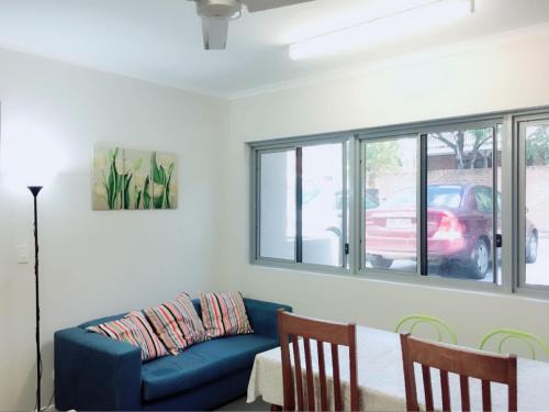 Spring Hill Hostel | Five 2 Home Backpacker