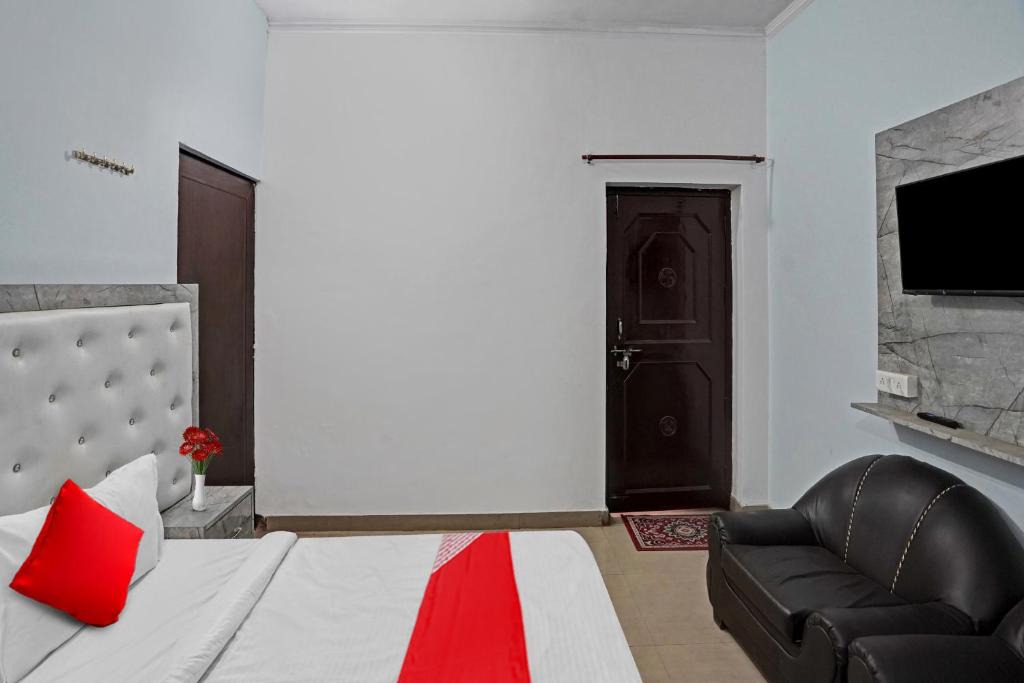 Allahabad Hotel | Flagship Lotus Valley Sangam