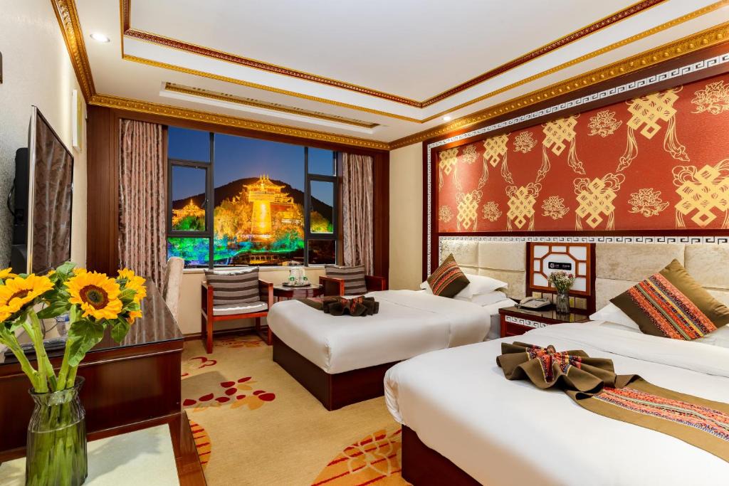 Shangri-La Hostel | Floral Hotel · Shangri-la Blue Sky
