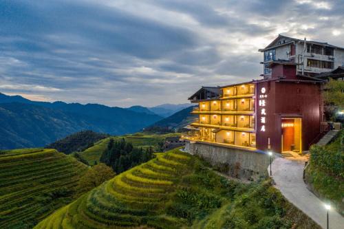 Longsheng Hotel | Floral Lux Hotel-Panoramic View of Terrac,Sunrise, Heated Pool & Affordable Luxury