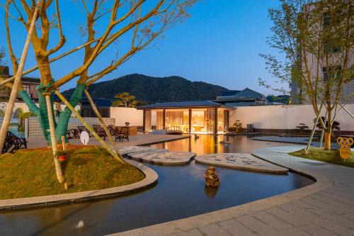 Xiangshan Hotel | Floral Lux Hotel Xiangshan Tongchenyuan