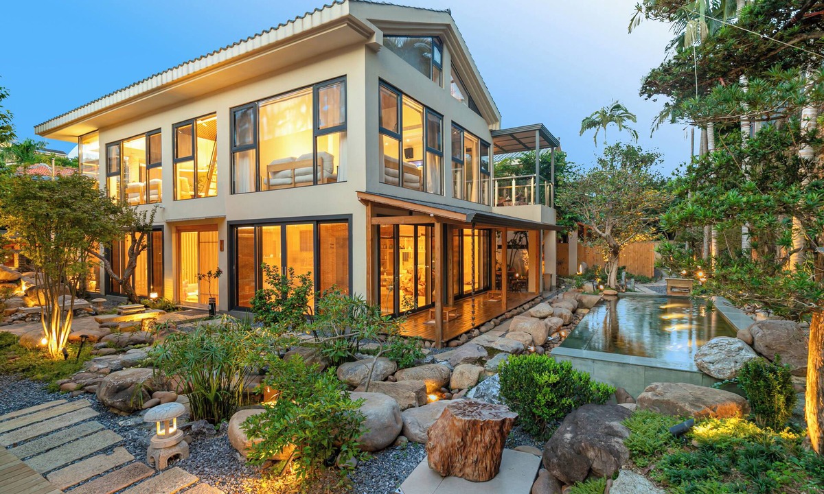 Conghua Bed & Breakfast | Flowing River Hot Spring Resort