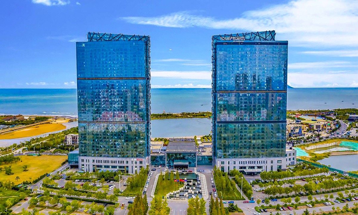 West Coast Hotel | Four Points by Sheraton Qingdao, West Coast