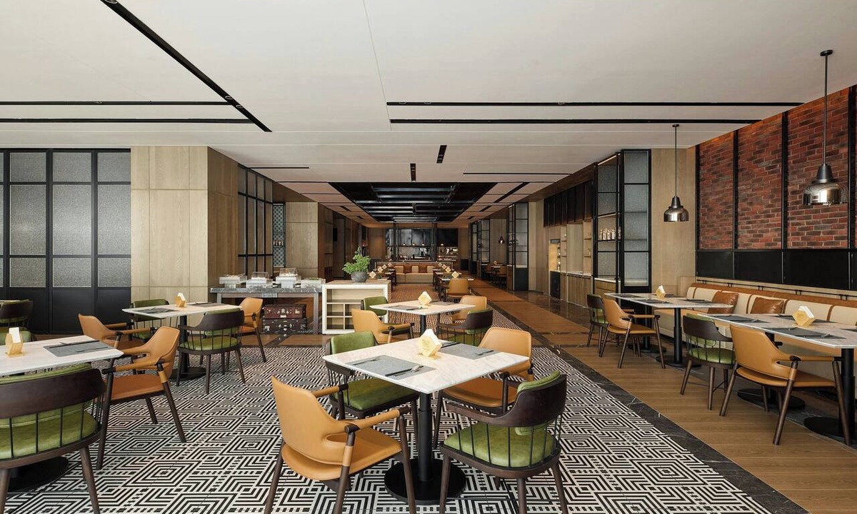 Yining Hotel | Four Points By Sheraton Yining