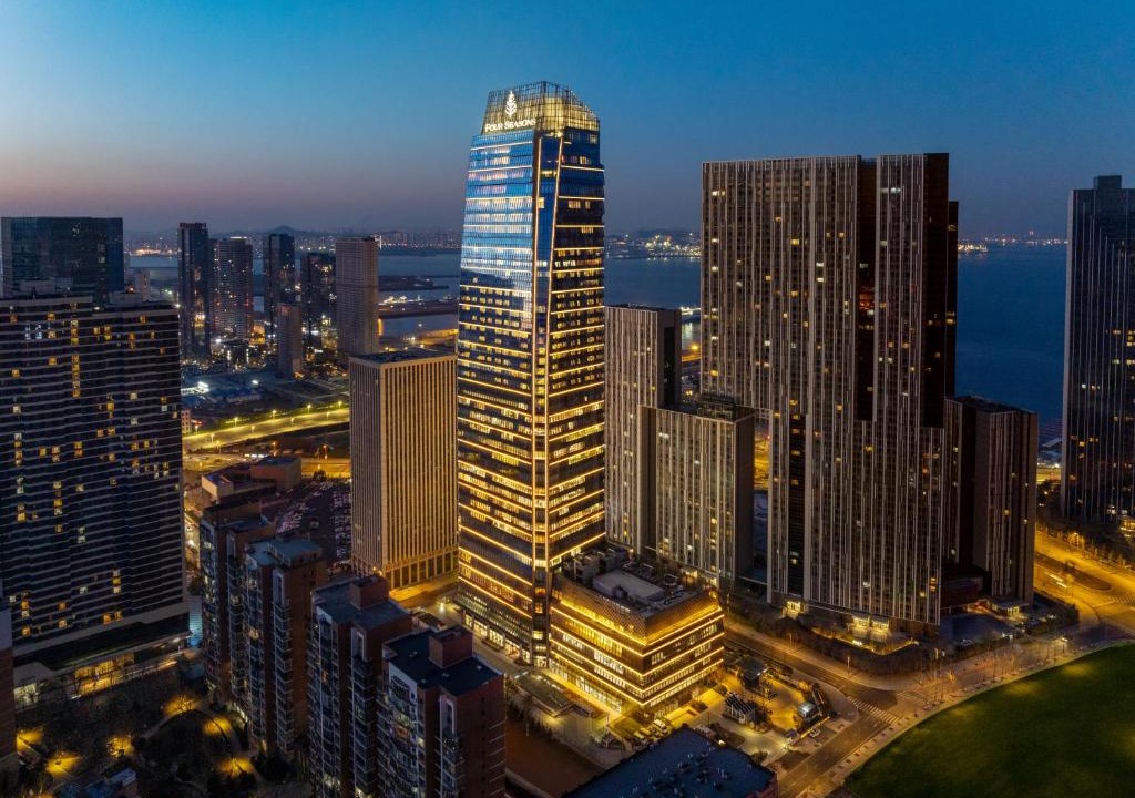 Dalian City Center Hotel | Four Seasons Hotel Dalian