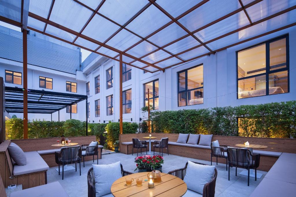 Kai Fu Hotel | From K Huan Kai Hotel -Changsha Wuyi Plaza IFS Branch