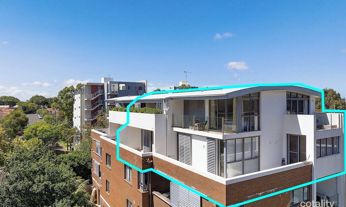 Crows Nest Apartment | Fully Furnished 2-Storey, 3 Bedroom Executive Penthouse Apartment