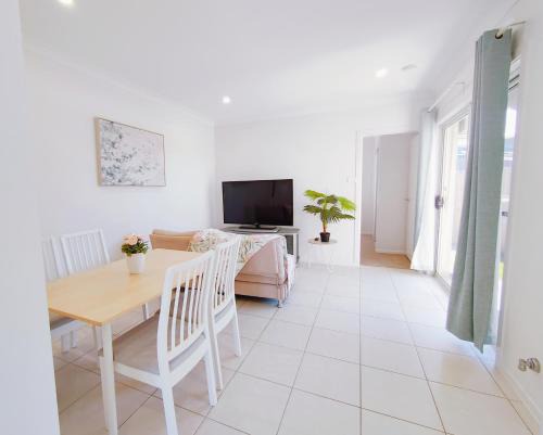 Maraylya Apartment | GablesBox HilMaraylya 2Br granny flat with WiFi