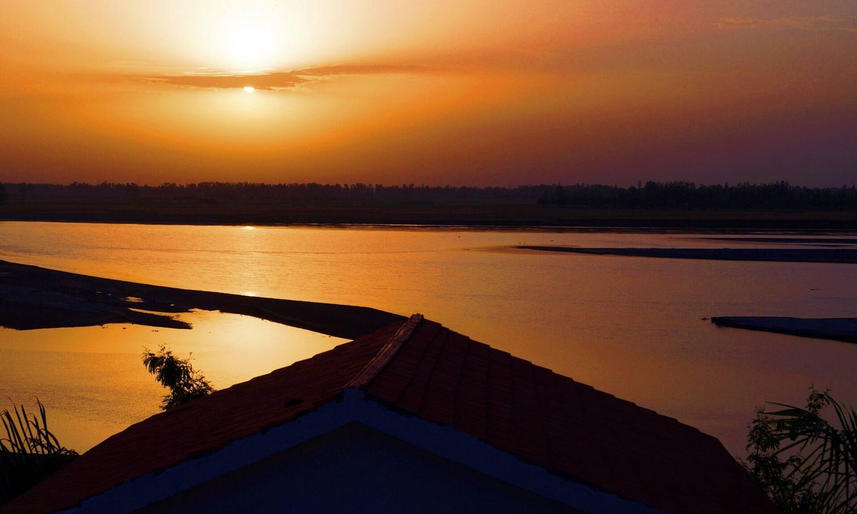 Garhmukteshwar Hotel | Ganga Village Resort
