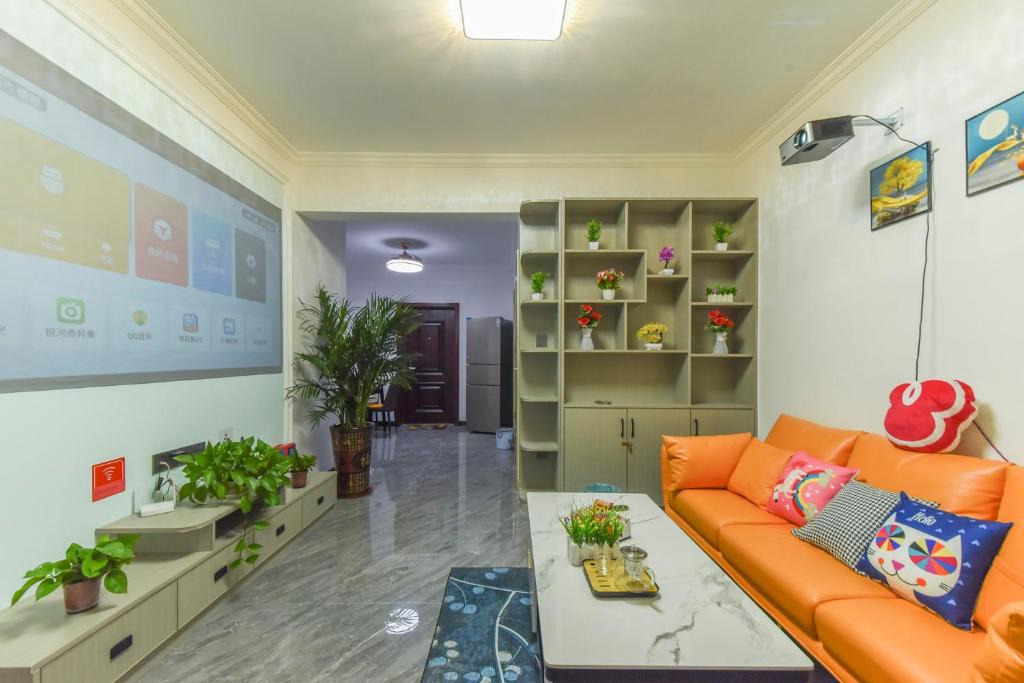 Zhanggong District Apartment | Ganzhou High School University City People's Hospital, Baoneng New Capital Cinema