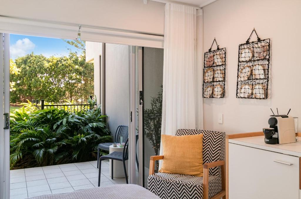 Kingscliff Apartment | Gardenview Hotel Room in Salt Spa Resort by uHoliday