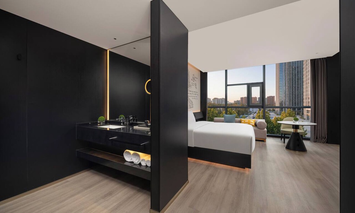 Middle Chaoyang Hotel | Garner Hotel Beijing 798 Art District By Ihg