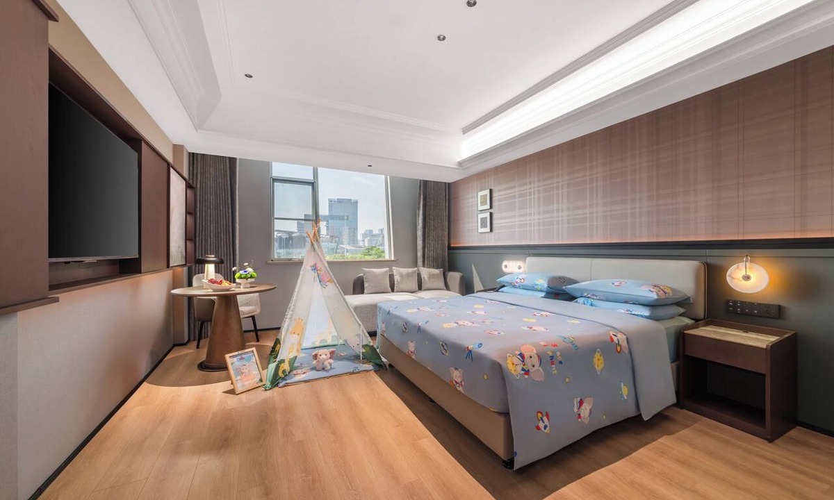 Longhua District Hotel | Genpla Hotel by Shenzhen Metro