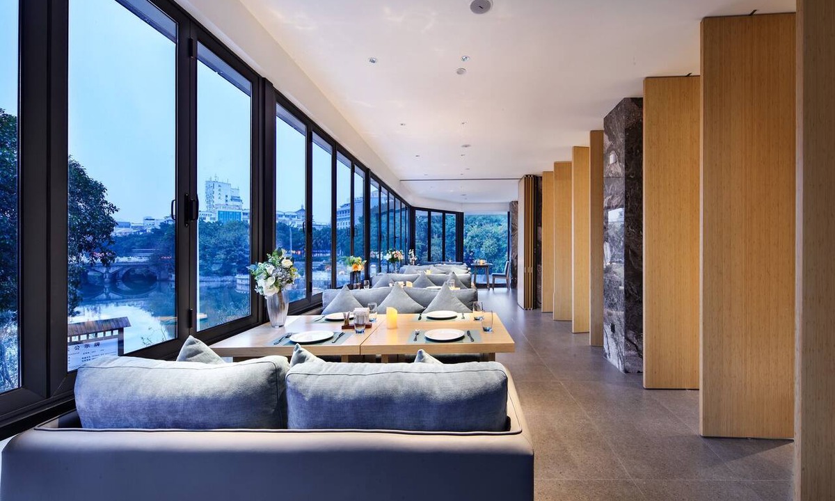 Guilin City Centre Hotel | Global Village Riverside Hotel