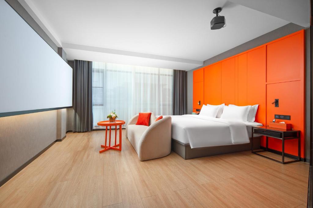 Guilin City Centre Hotel | Global Village Riverside Hotel