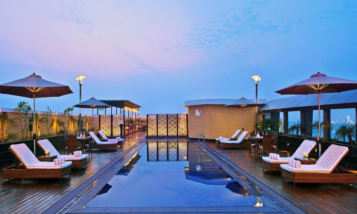 Taj Ganj Hotel | Grand Mercure Agra