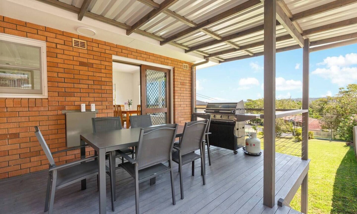 Mona Vale House | Grandview Escape Quiet Comfort near Beach and Cafs