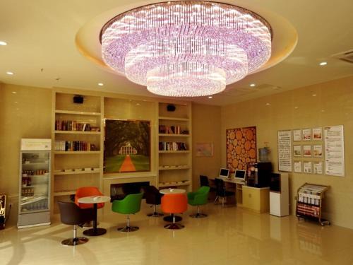 Feidong Economic Development Zone Hotel | GreenTree Inn Hefei Feidong New District Huishang City Express Hotel