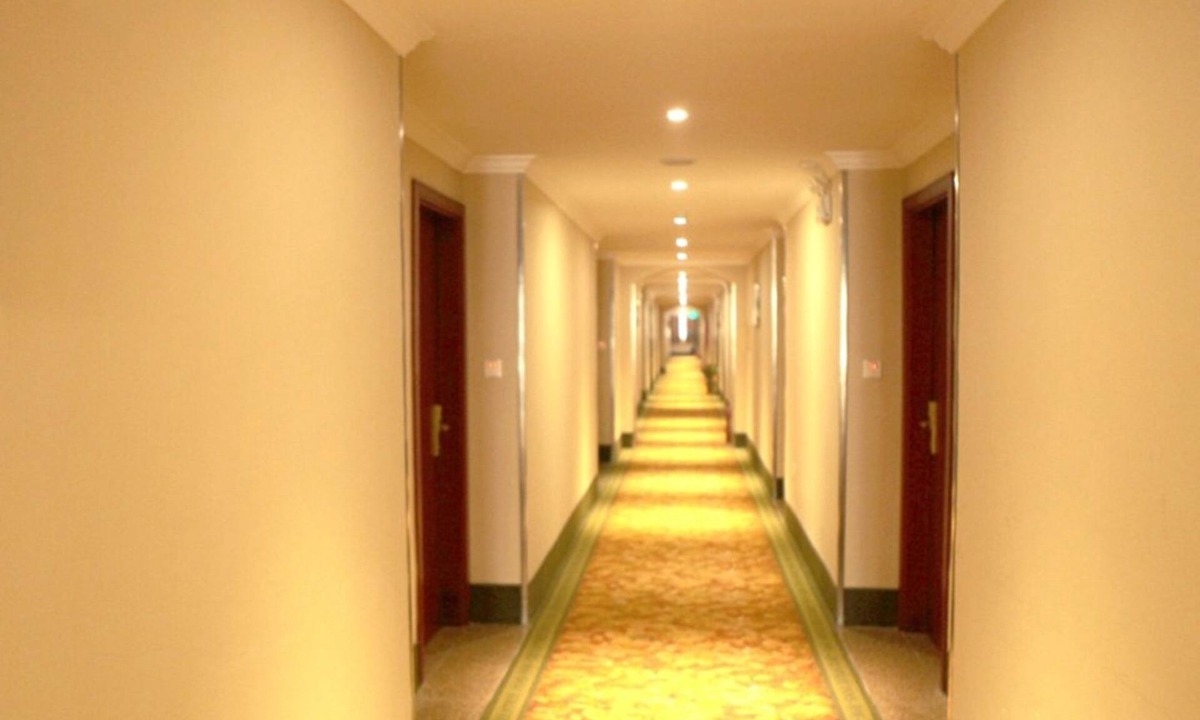 Runzhou Qu Hotel | GreenTree Inn Zhenjiang Gaotie Wanda Square Express Hotel
