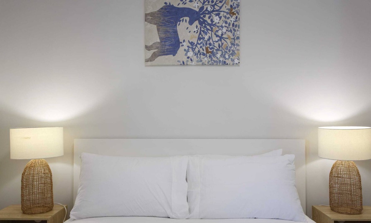 Rockingham Apartment | Ground Floor Two Bedroom One Bathroom Apartment
