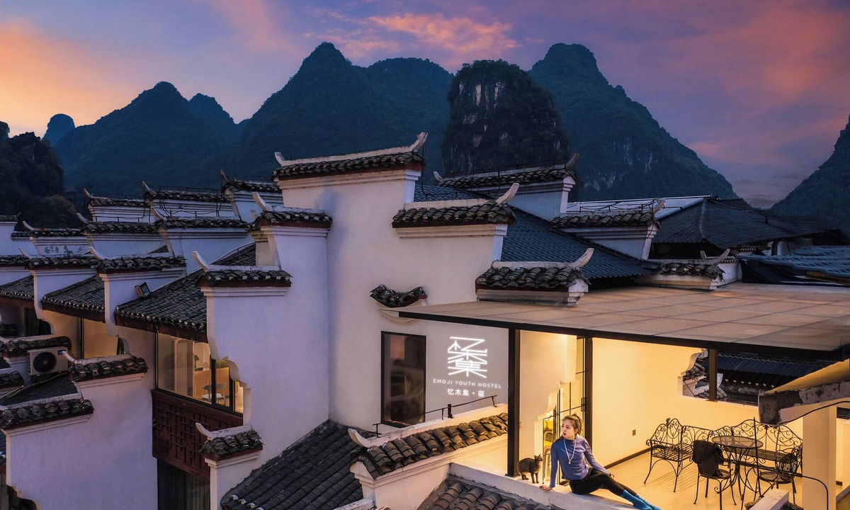 Yangshuo Hotel | Guilin Yangshuo Emoji Youth Hostel-West Street Li River Yulong River Variety Activities