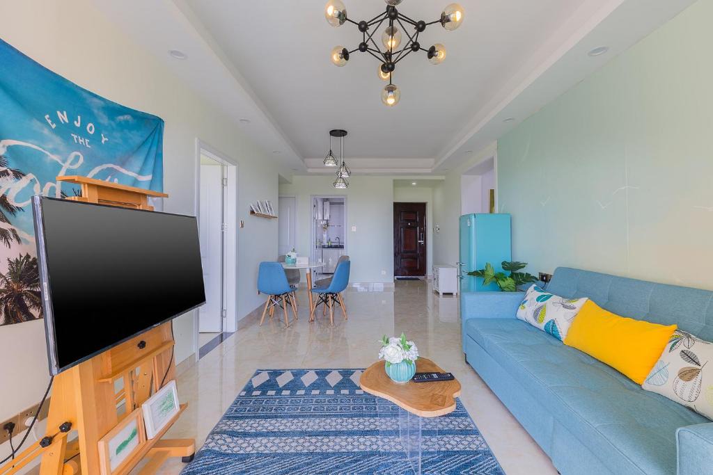 Meilan Apartment | Haida Nanmen snack street Baishamen Park Century Bridge arcade street, Hainan University