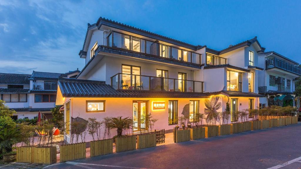 Xihu Hotel | Hangzhou Bijing West Lake Hotel