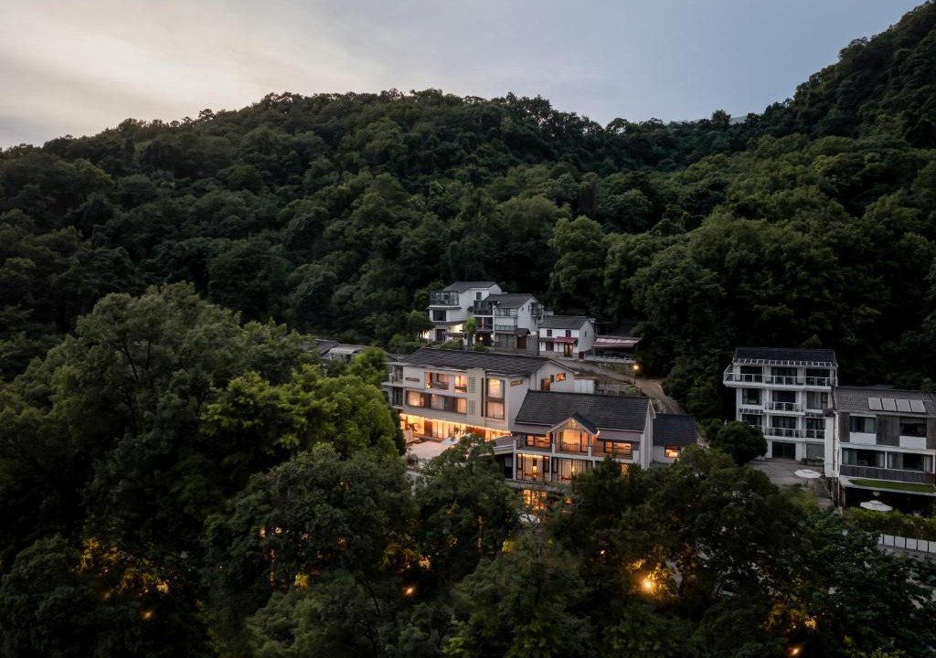 Xihu Hotel | Hangzhou Miqiuye Hotel West Lake Scenic Area Store