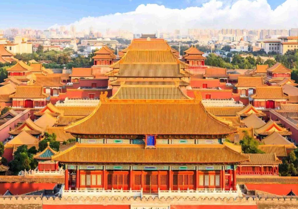 Wangfujing Shopping Area Hotel | Happy Dragon Saga Hotel with terrace - Free wifi with fluent English speaking Tourist ticket service Near Tian ' AnMen Forbidden City