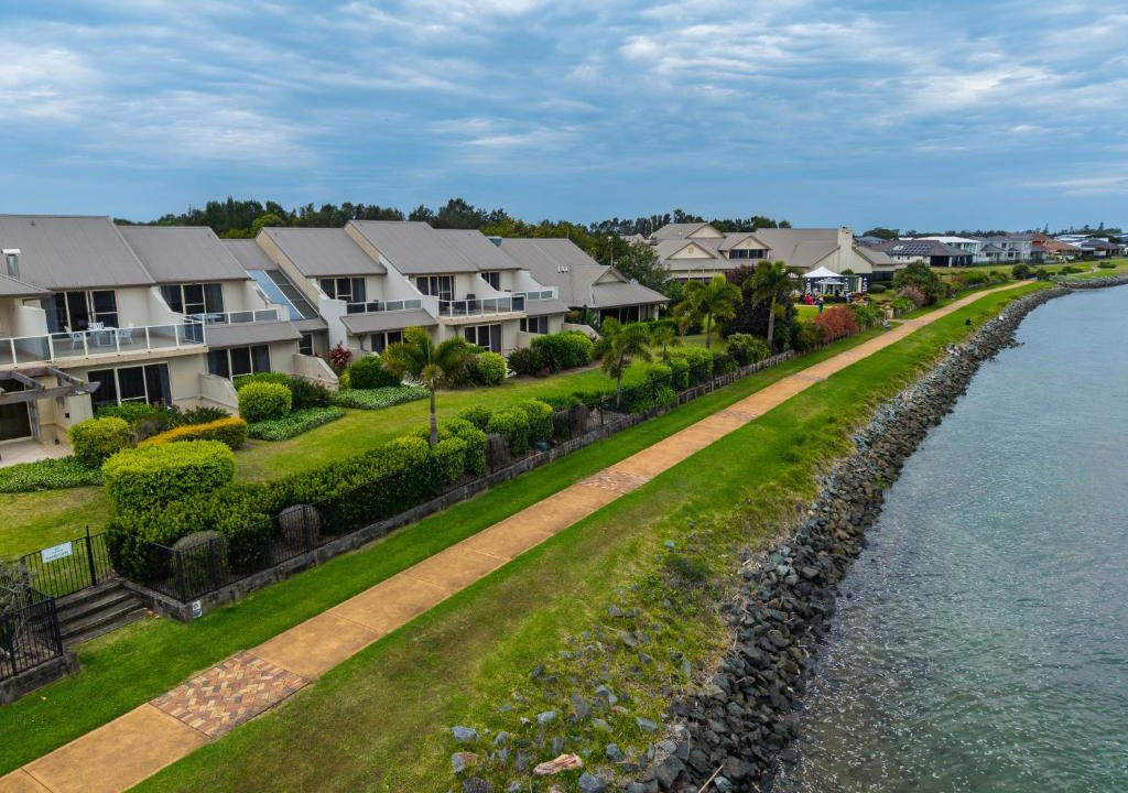 Harrington Hotel | Harrington River Lodge