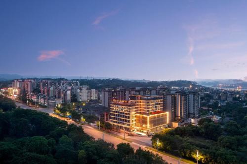 Gao County Hotel | Hawthorn by Wyndham Yibin Lizhuang