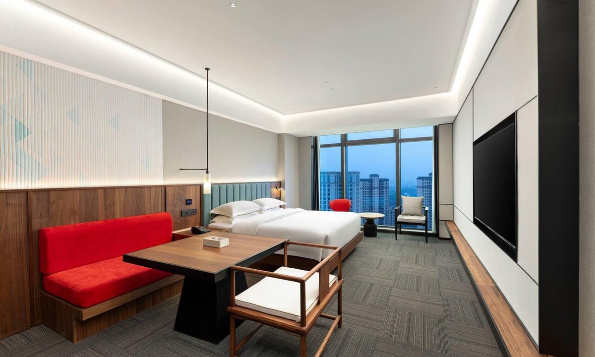 Yueyanglou District Hotel | Hawthorn By Wyndham Yueyang Railway East Station