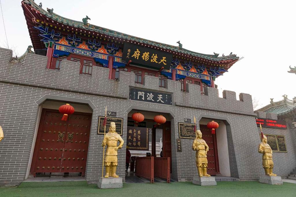 Longting District Apartment | Henan Kaifeng·Gulou Square· Locals Apartment 00138460