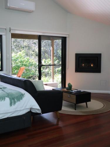 Mapleton Villa | Hideaway Falls - Evergreen Cottage