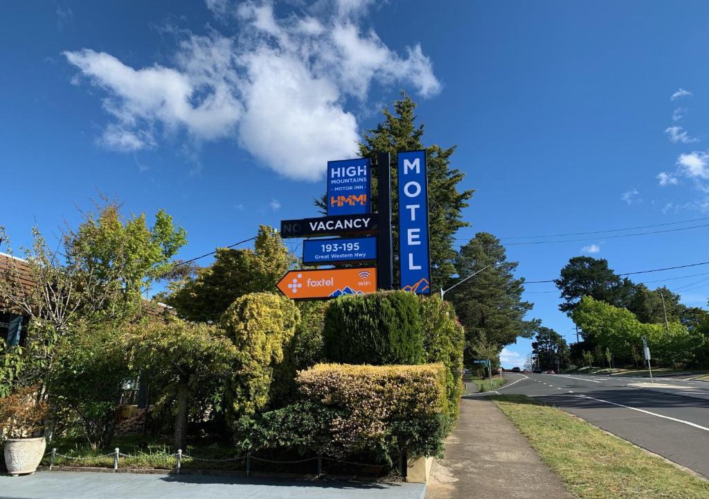 Blackheath Hotel | High Mountains Motor Inn