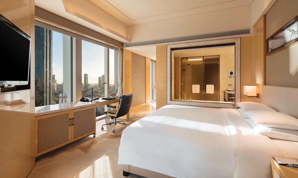 Dalian City Center Hotel | Hilton Dalian