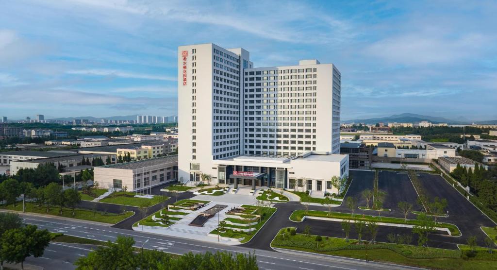 Weihai Hotel | Hilton Garden Inn Weihai Rushan