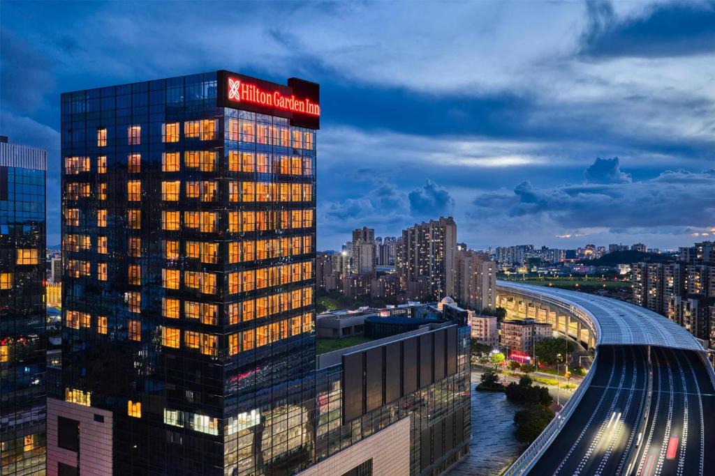 Dongqu Subdistrict Hotel | Hilton Garden Inn Zhongshan South