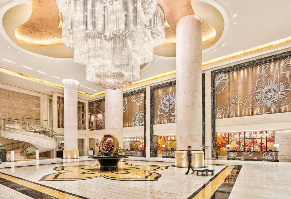 Baiyun Hotel | Hilton Guangzhou Baiyun