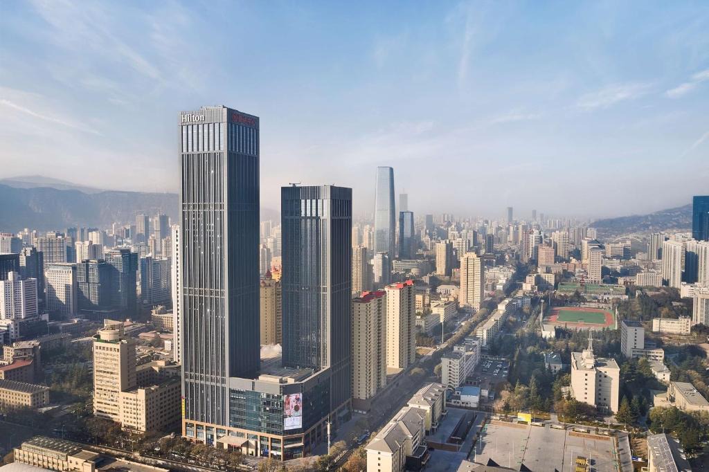 Tuanjie Xincun Subdistrict Hotel | Hilton Lanzhou City Center
