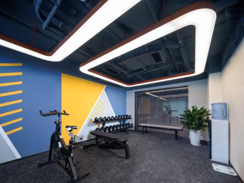 Shuangliu District Hotel | Holiday Inn Express Chengdu Shuangliu Chuanda Road by IHG