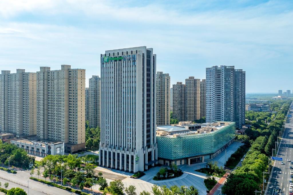 Hengshazhen Hotel | Holiday Inn Express Haimen City Center by IHG